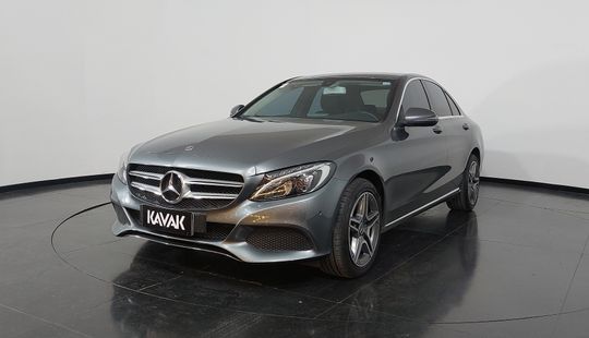 Mercedes Benz • Classe C