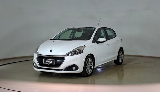 Peugeot • 208