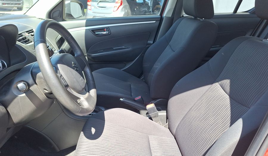 Suzuki Swift 1.4 GL AUTO Hatchback 2012