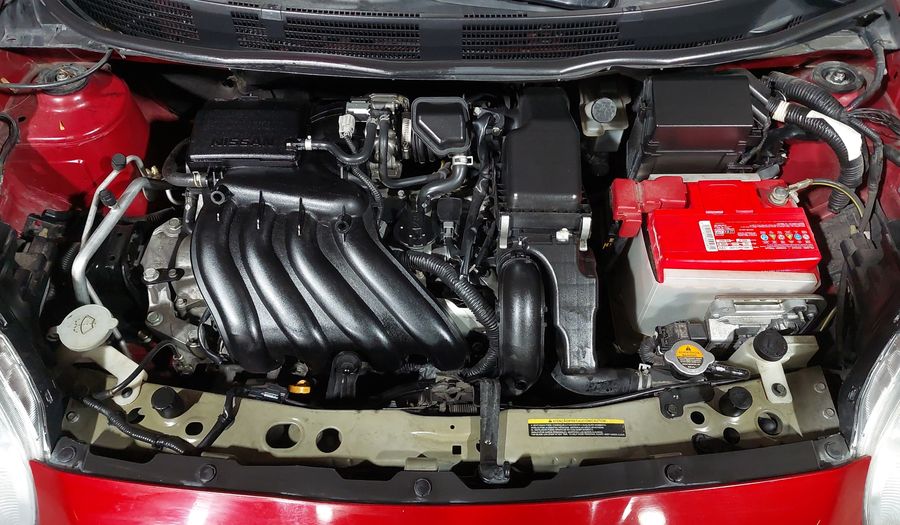 Nissan March 1.6 ADVANCE AT Hatchback 2012