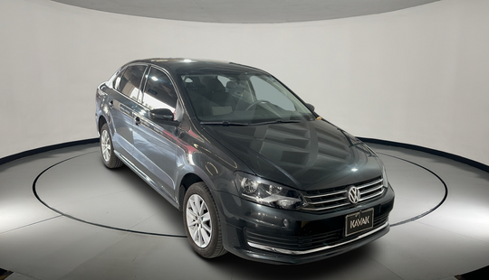 Volkswagen • Vento