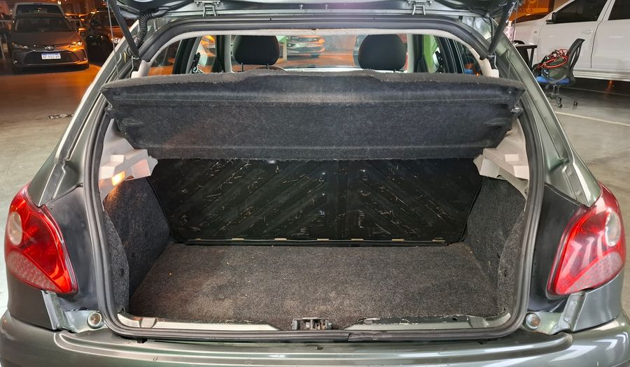 Peugeot 207 COMPACT 1.4 XS Hatchback 2010