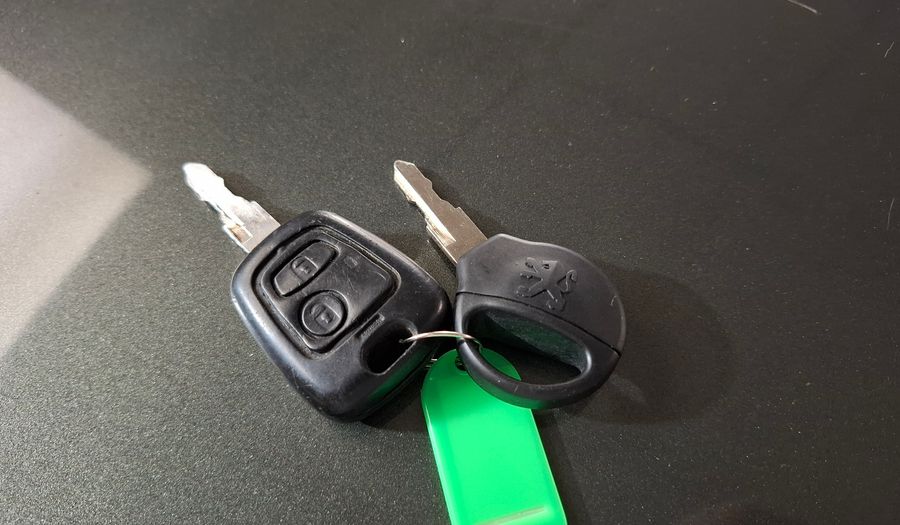 Peugeot 207 COMPACT 1.4 XS Hatchback 2010