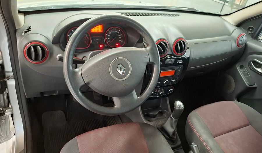 Renault Sandero Stepway 1.6 STEPWAY CONFORT Hatchback 2014