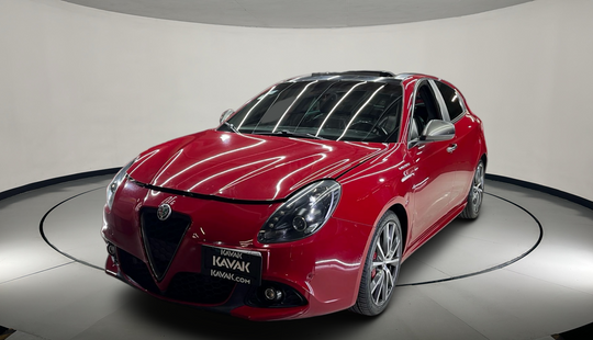 Alfa Romeo • Giulietta