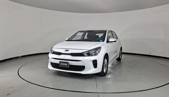 Kia • Rio