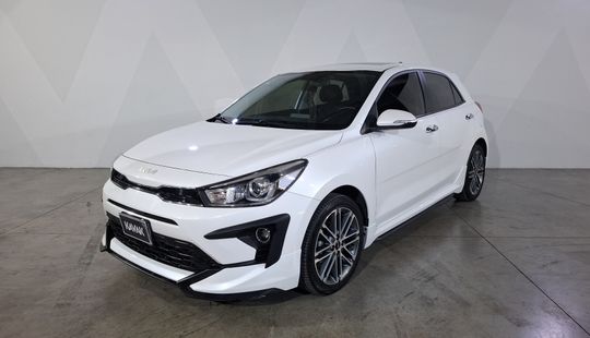 Kia • Rio