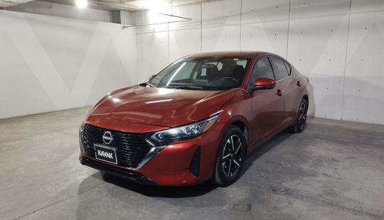 Nissan • Sentra