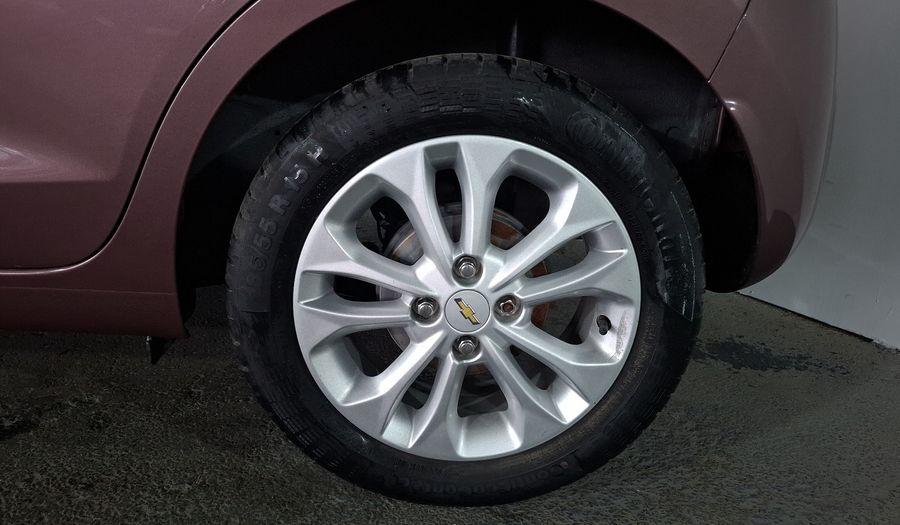 Chevrolet Spark 1.4 PREMIER C Hatchback 2021