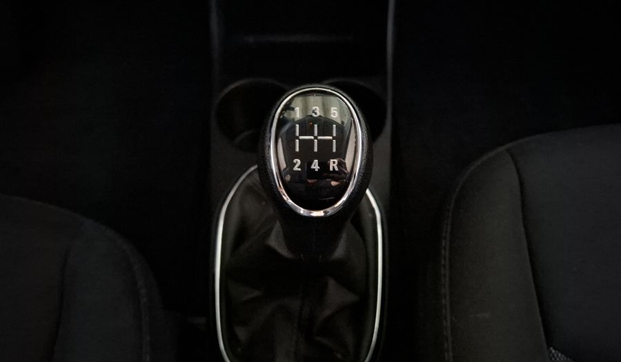 Chevrolet Spark 1.4 PREMIER C Hatchback 2021