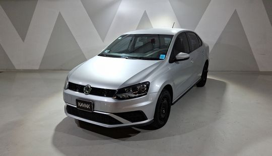 Volkswagen • Vento