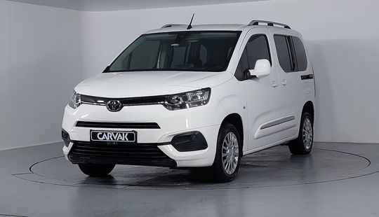 Toyota • Proace City