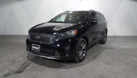 Kia • Sorento