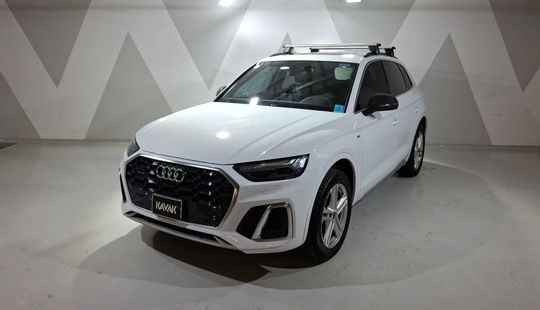 Audi • Q5