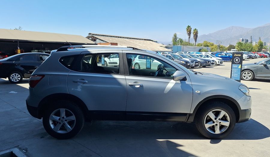 Nissan Qashqai 1.6 Hatchback 2014