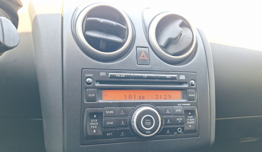 Nissan Qashqai 1.6 Hatchback 2014