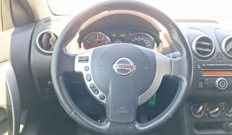 Nissan Qashqai 1.6 Hatchback 2014