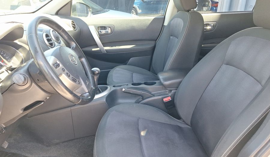 Nissan Qashqai 1.6 Hatchback 2014