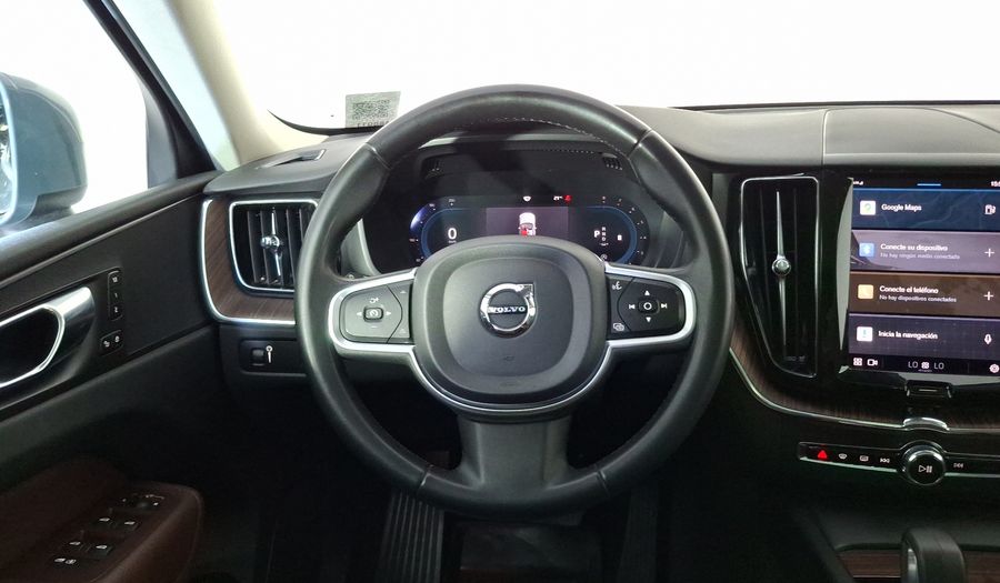 Volvo Xc60 2.0 B5 MHEV MOMENTUM AUTO AWD Suv 2022