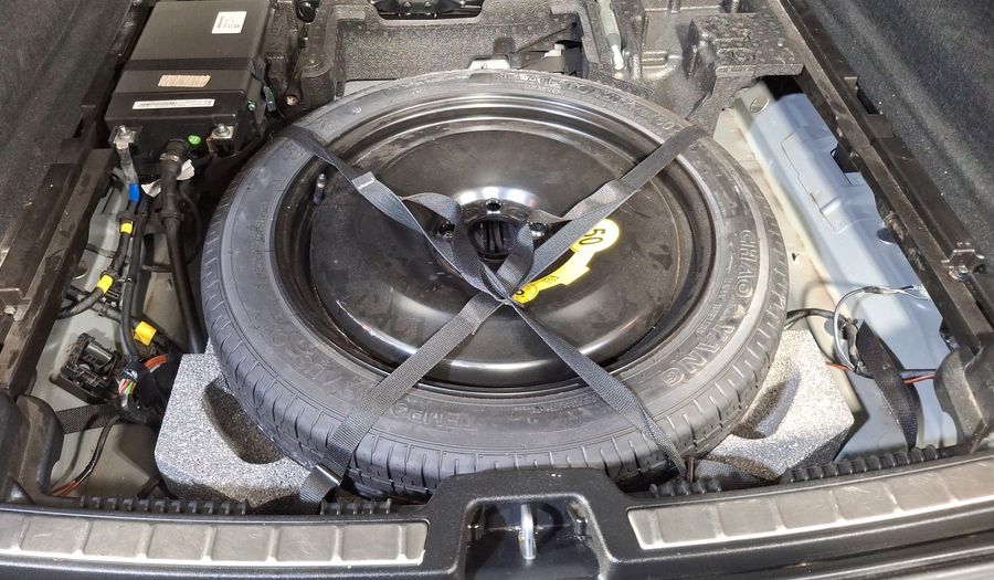 Volvo Xc60 2.0 B5 MHEV MOMENTUM AUTO AWD Suv 2022