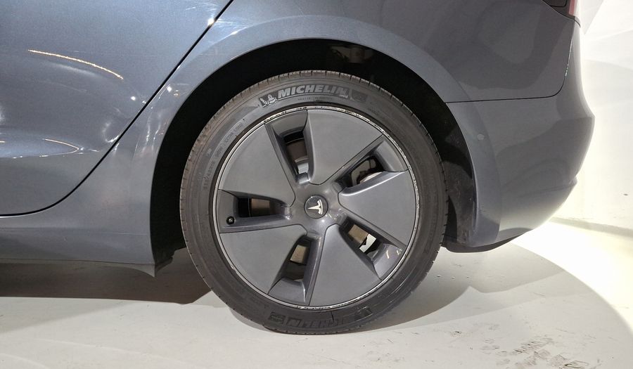 Tesla Model 3 BEV 50KWH STANDARD RANGE PLUS AUTO Sedan 2022