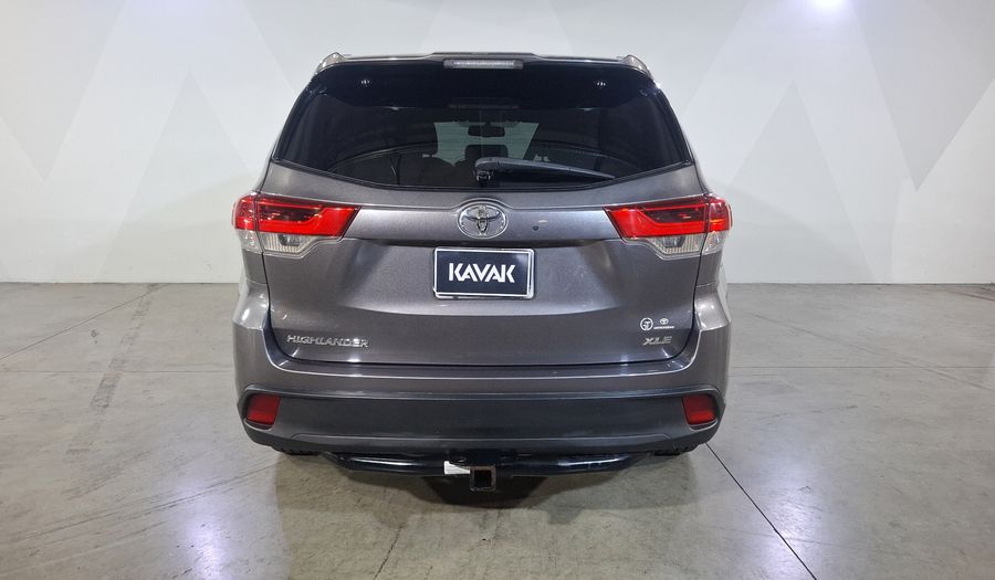 Toyota Highlander 3.5 XLE Suv 2018