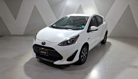 Toyota • Prius C