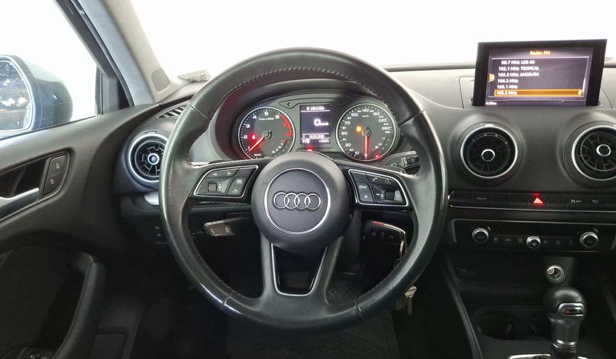 Audi A3 1.4 35 TFSI DYNAMIC DCT Sedan 2020