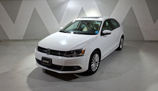 Volkswagen • Jetta