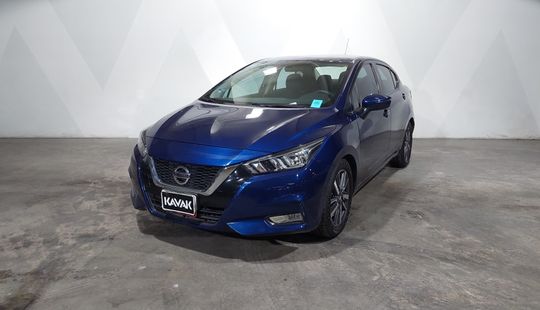 2020 • 66,105 km • Automático