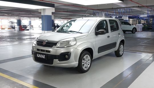 Fiat • Uno