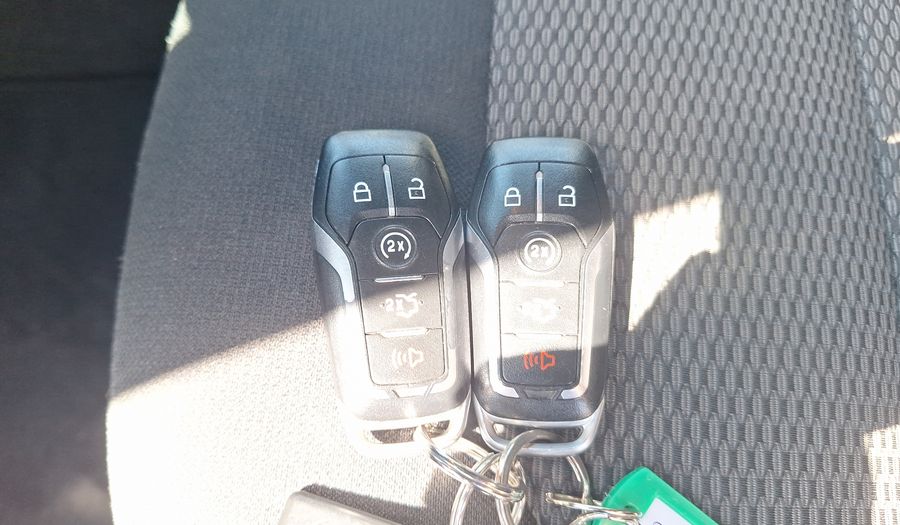 Ford Explorer 3.5 XLT AUTO Suv 2017