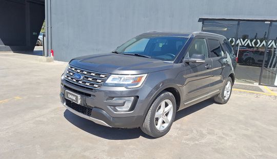 Ford • Explorer