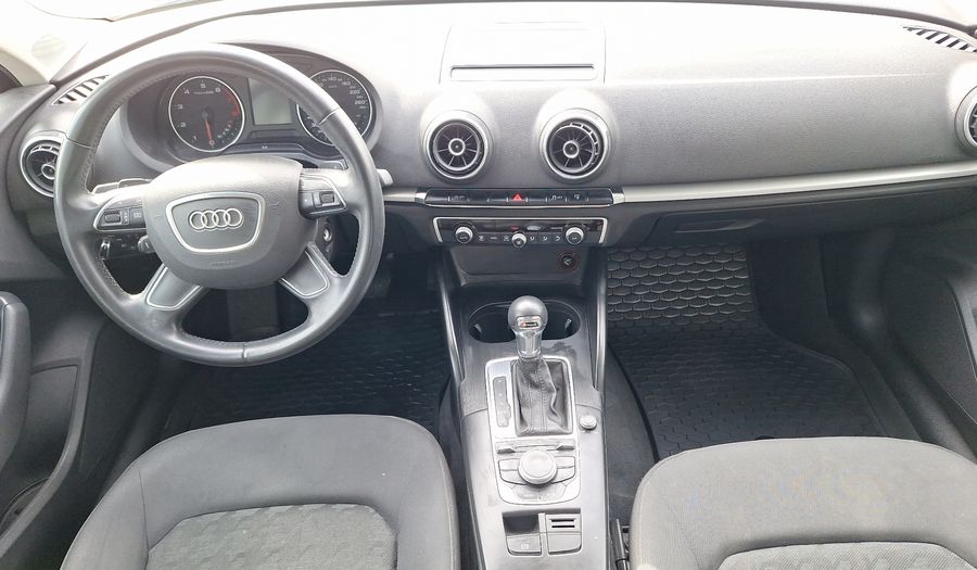 Audi A3 1.2 TFSI S TRONIC ATTRACTION SPORTBACK Hatchback 2014