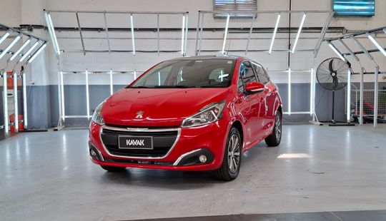 Peugeot • 208