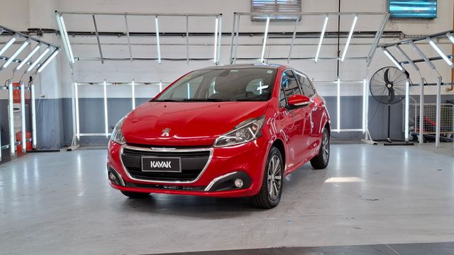 Peugeot • 208