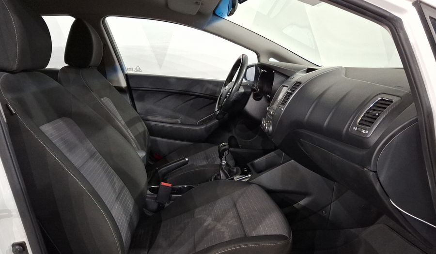 Kia Forte 2.0 EX Hatchback 2018