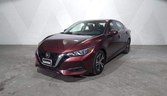 Nissan • Sentra