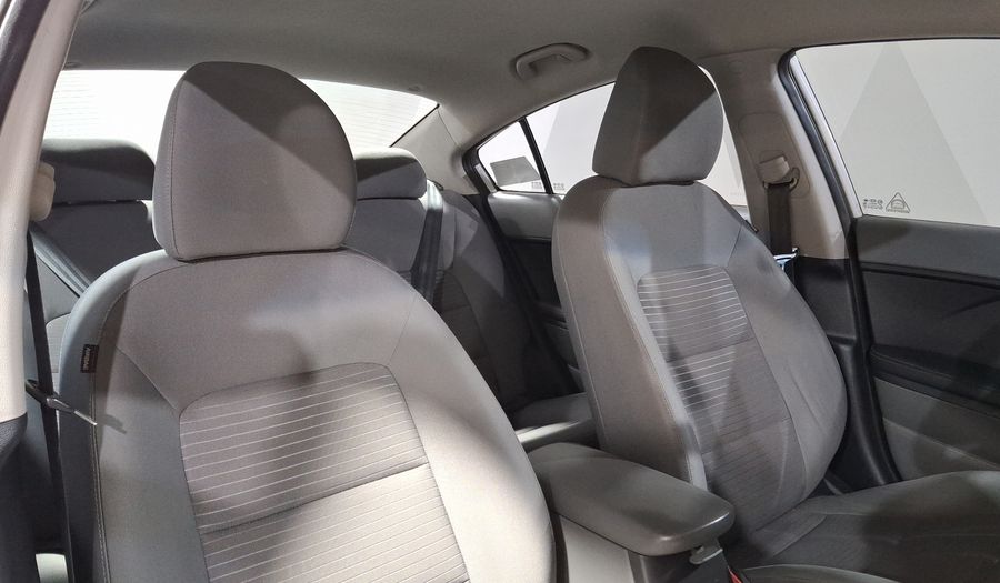 Kia Forte 2.0 LX MT Sedan 2017