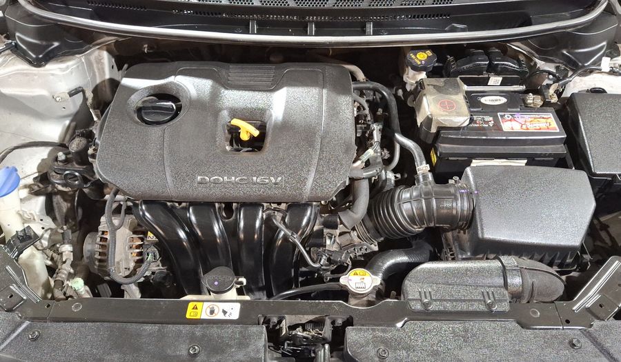 Kia Forte 2.0 LX MT Sedan 2017