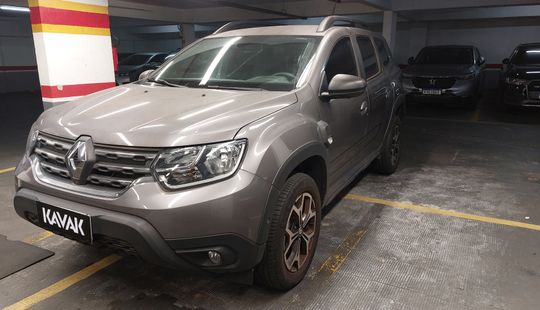 Renault • Duster