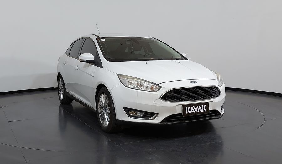 Ford Focus 2.0 SE SEDAN AT Sedan 2016