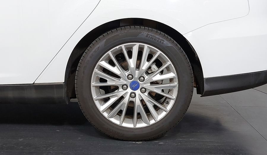 Ford Focus 2.0 SE SEDAN AT Sedan 2016