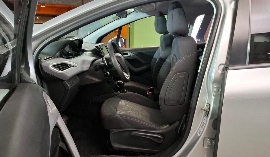 Peugeot 208 1.6 ALLURE TIPTRONIC Hatchback 2017