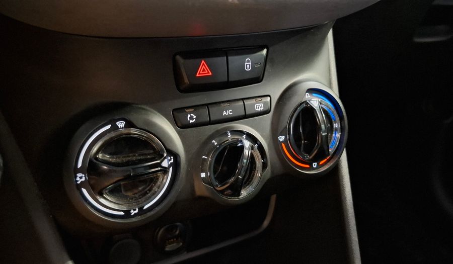 Peugeot 208 1.6 ALLURE TIPTRONIC Hatchback 2017