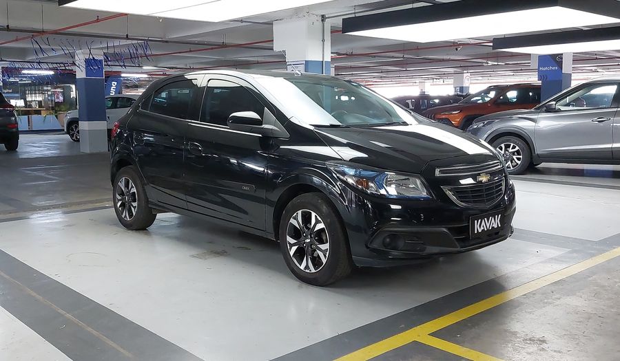 Chevrolet Onix 1.4 SPE/4 LT Hatchback 2016