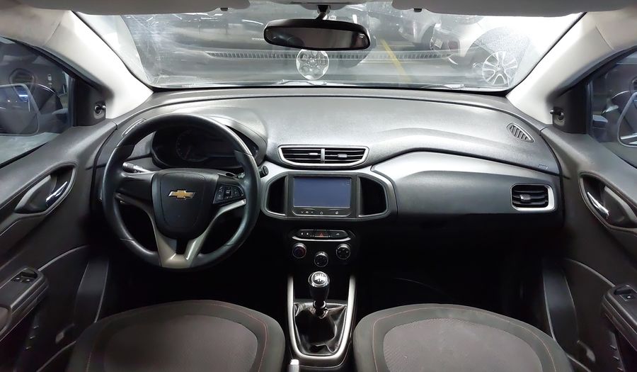 Chevrolet Onix 1.4 SPE/4 LT Hatchback 2016
