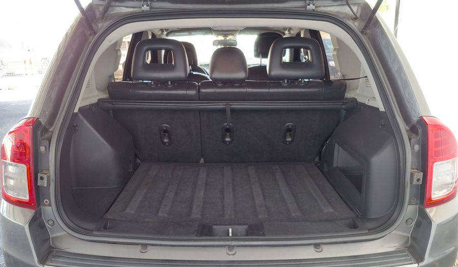 Jeep Compass 2.4 AUTO LIMITED 4WD Suv 2013