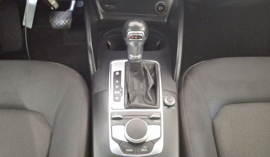 Audi A3 1.4 35 DYNAMIC DCT Sedan 2019