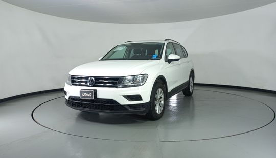 Volkswagen • Tiguan